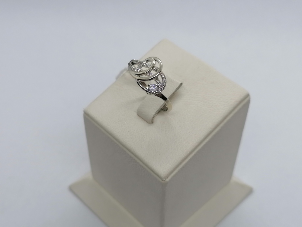 КОЛКМИ585 КОЛЬЦО С КАМНЯМИ (Au 585)