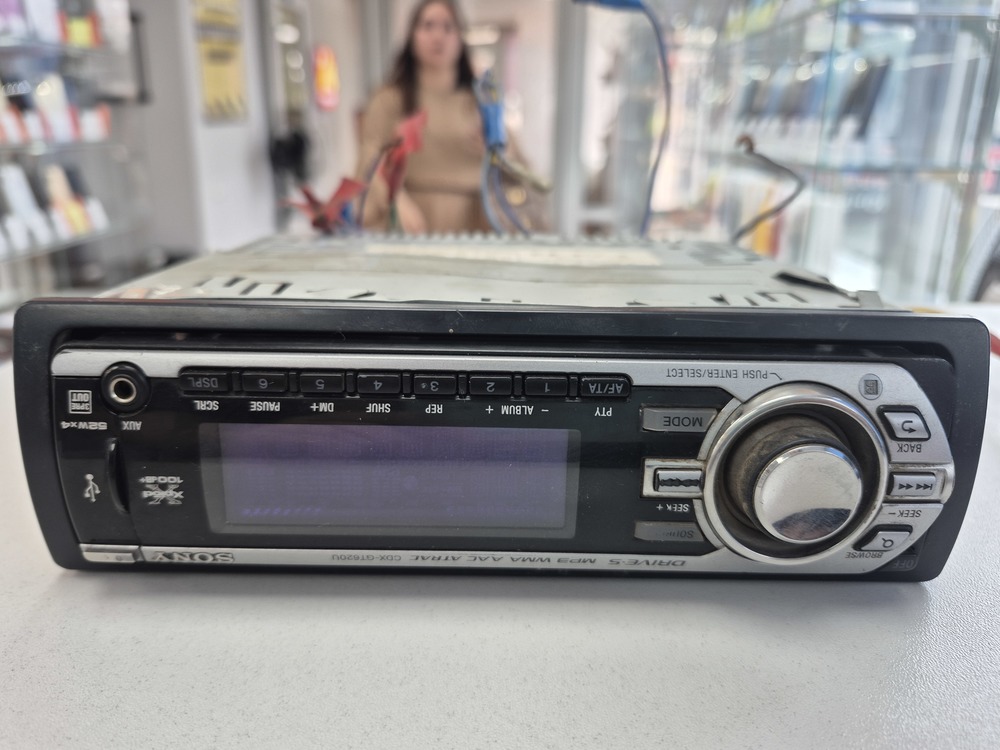 Автомагнитола SONY CDX-GT620U