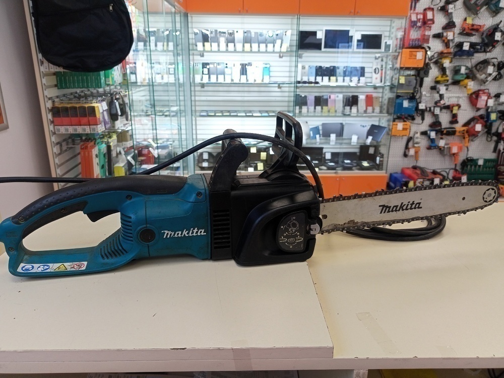 Электропила Makita UC4030A