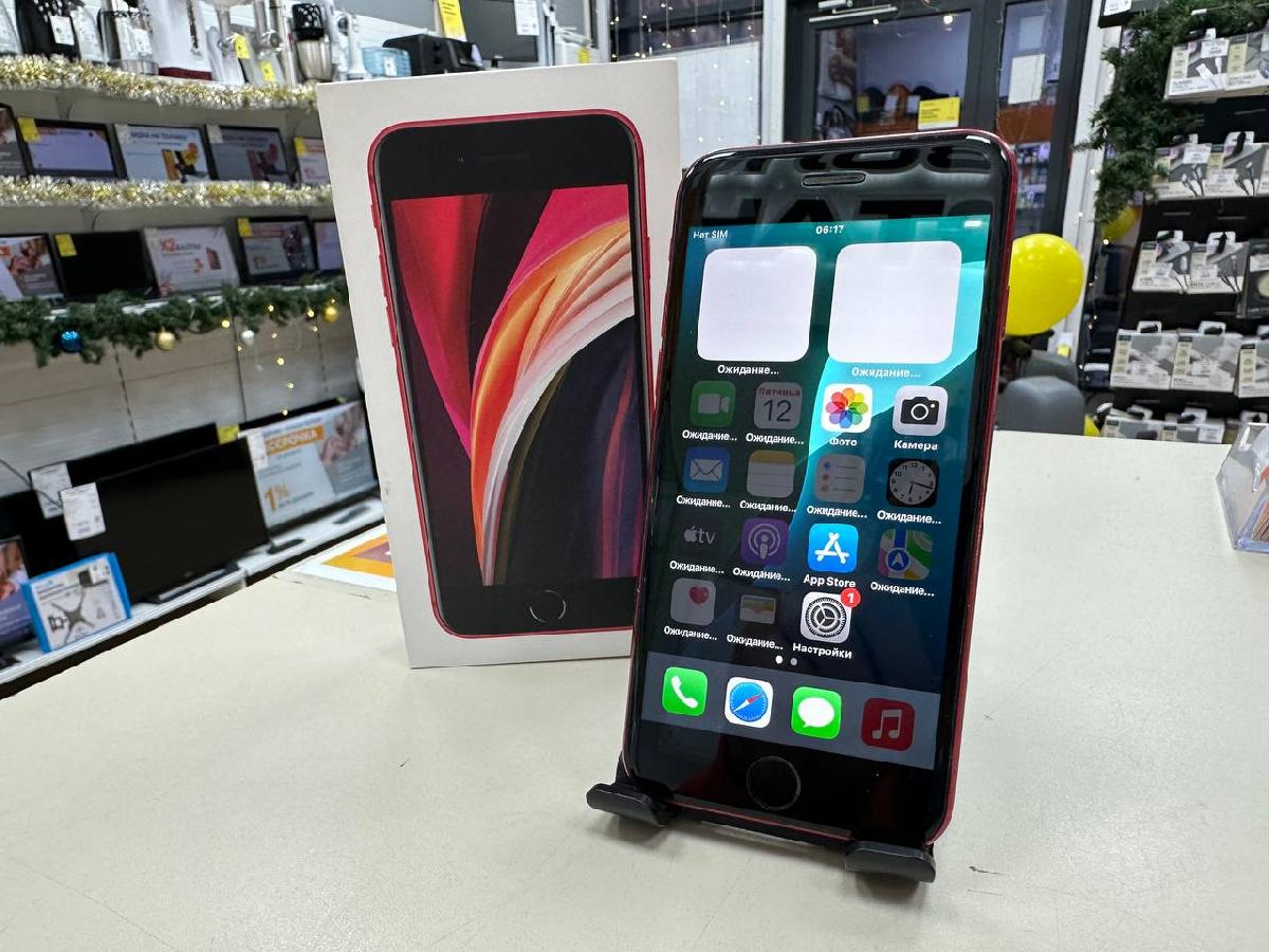 Смартфон Apple iPhone SE 2020 64Gb
