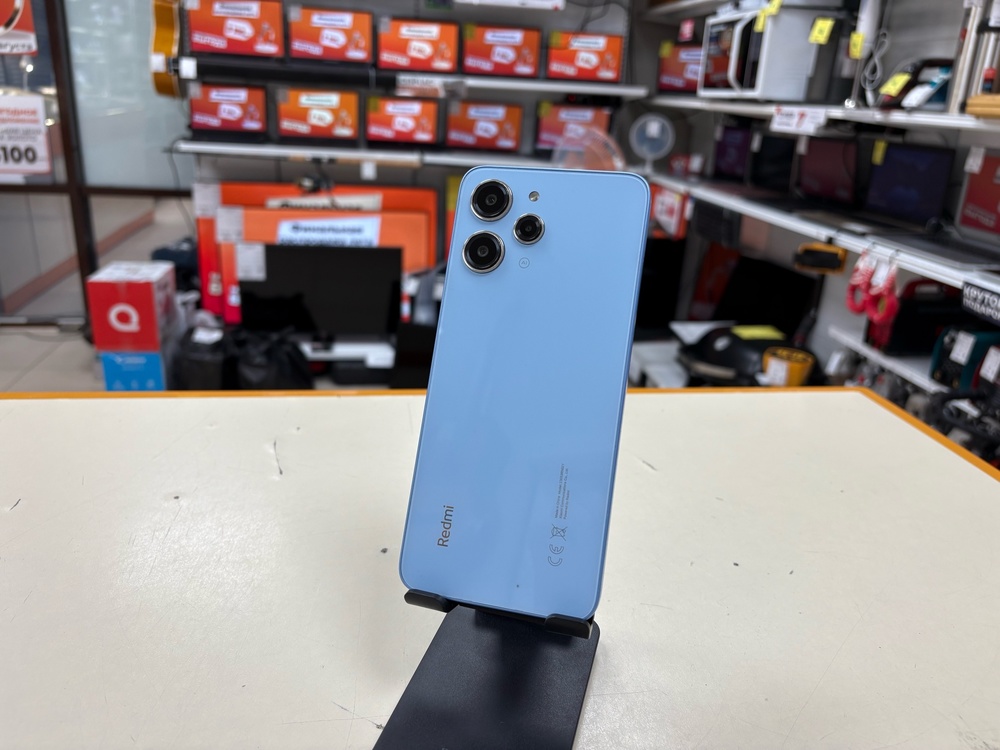Смартфон Xiaomi Redmi 12 8/256