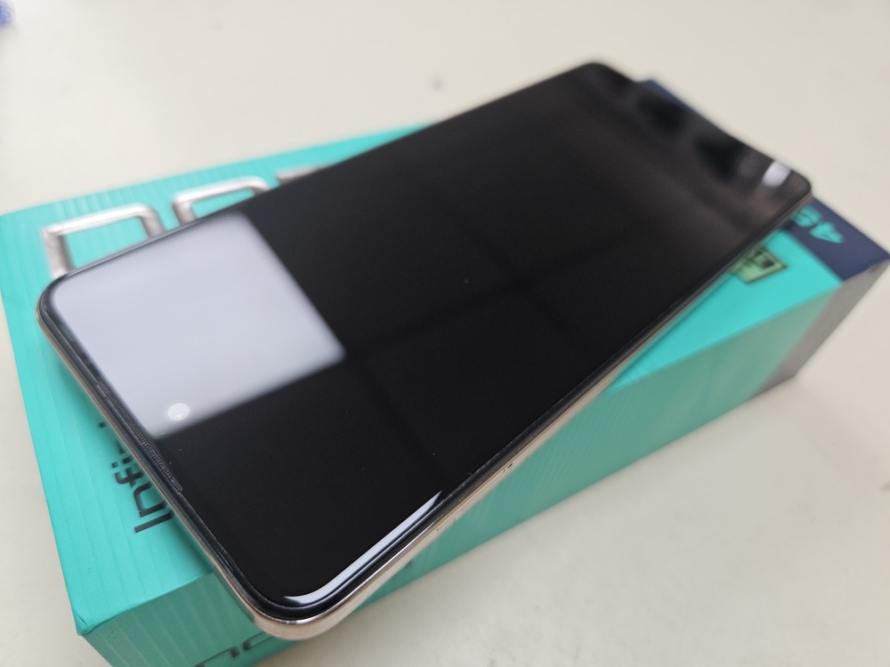 Смартфон Infinix Note 30 8/256