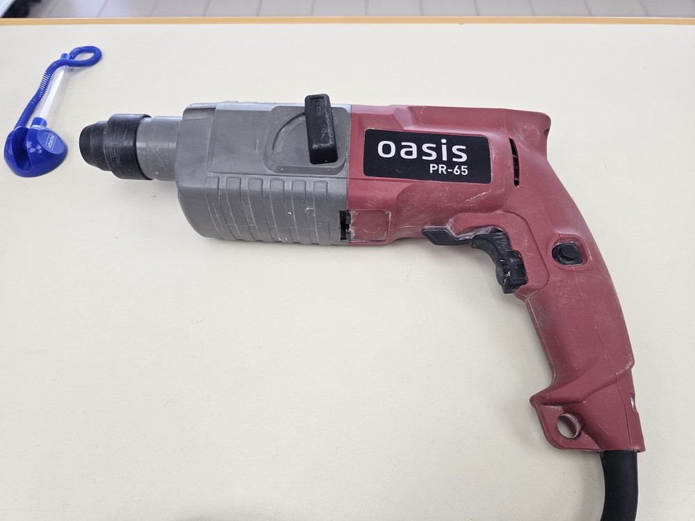 Перфоратор Oasis PR-65