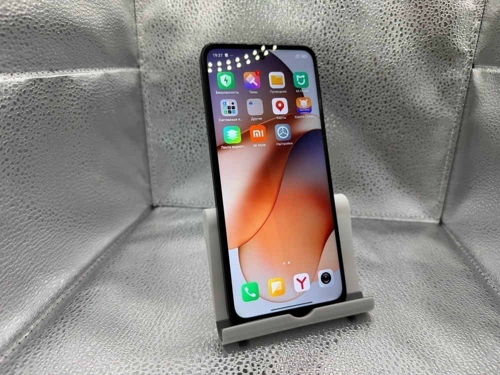 Смартфон Xiaomi Redmi 12 4/128