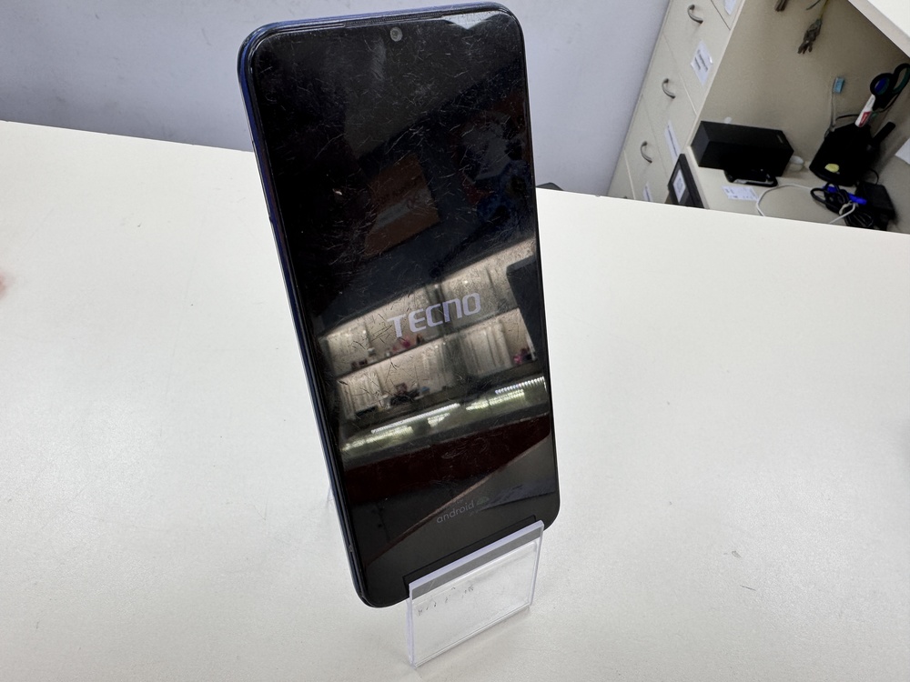 Смартфон Tecno Spark GO 2022 2/32