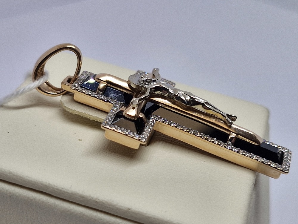 ПОДККИ585 ПОДВЕСКА КРЕСТ С КАМНЯМИ (Au 585) ПОДККИ585 ПОДВЕСКА КРЕСТ С КАМНЯМИ (Au 585)