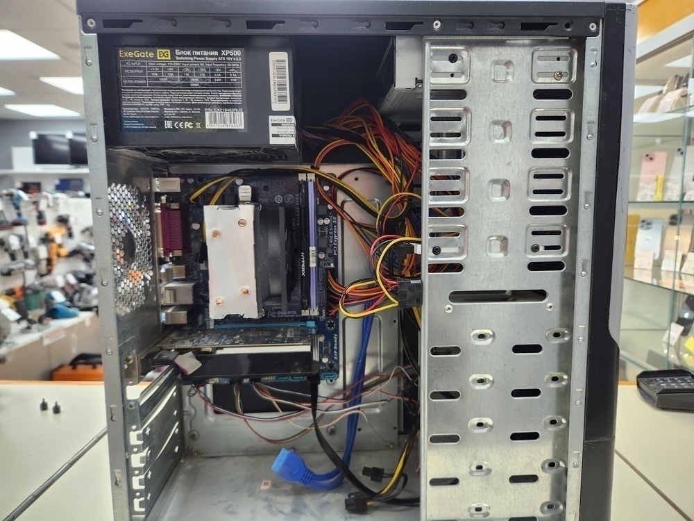 Системный блок Noname .; Xeon E3-1225, GeForce GT 430, 8 Гб, 480 Гб, Нет