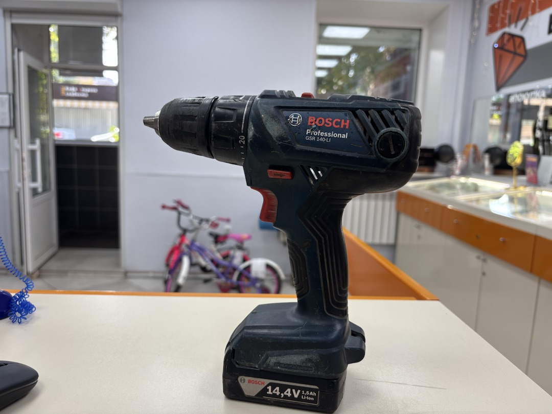 Шуруповерт Bosch GSR 120-LI