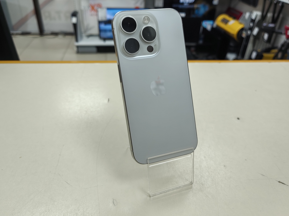 Смартфон Apple Iphone 15 Pro 256Gb