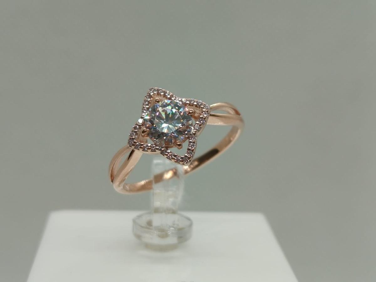 КОЛКМИ585 КОЛЬЦО С КАМНЯМИ (Au 585)