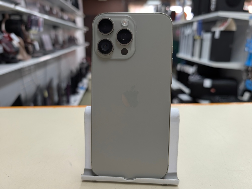 Смартфон Apple Iphone 16 Pro Max 256Gb