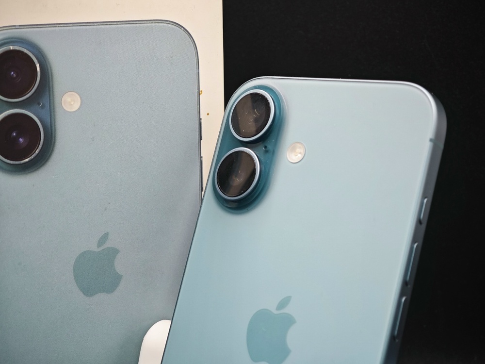 Смартфон Apple Iphone 16 128Gb