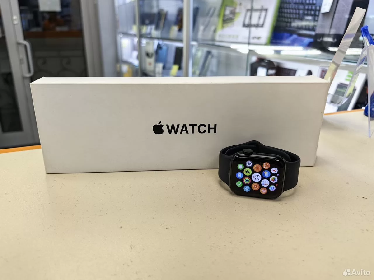 Смарт-часы Apple Watch SE 2022 40mm