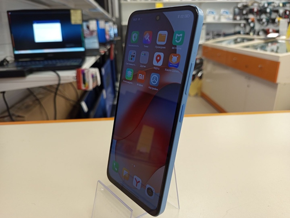 Смартфон Xiaomi Redmi 12 8/256