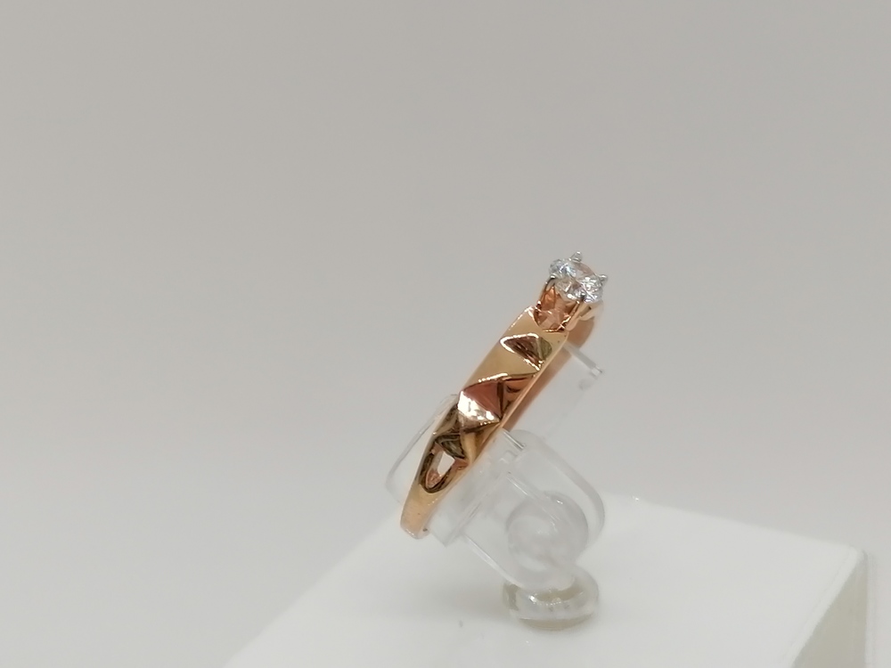 КОЛЬЦО С КАМНЕМ (Au 585)