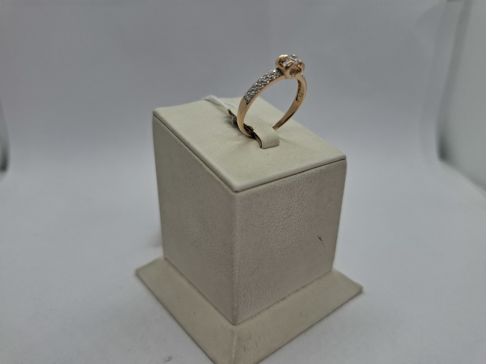 КОЛКМИ585 КОЛЬЦО С КАМНЯМИ (Au 585)