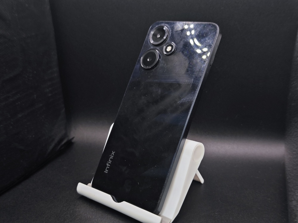 Смартфон Infinix HOT 30 Play 8/128