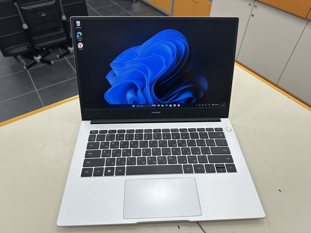 Ноутбук Huawei Huawei D14 NBD-WDI9; I3-1115G4, Intel UHD Graphics, 8 Гб, 256 Гб, Нет
