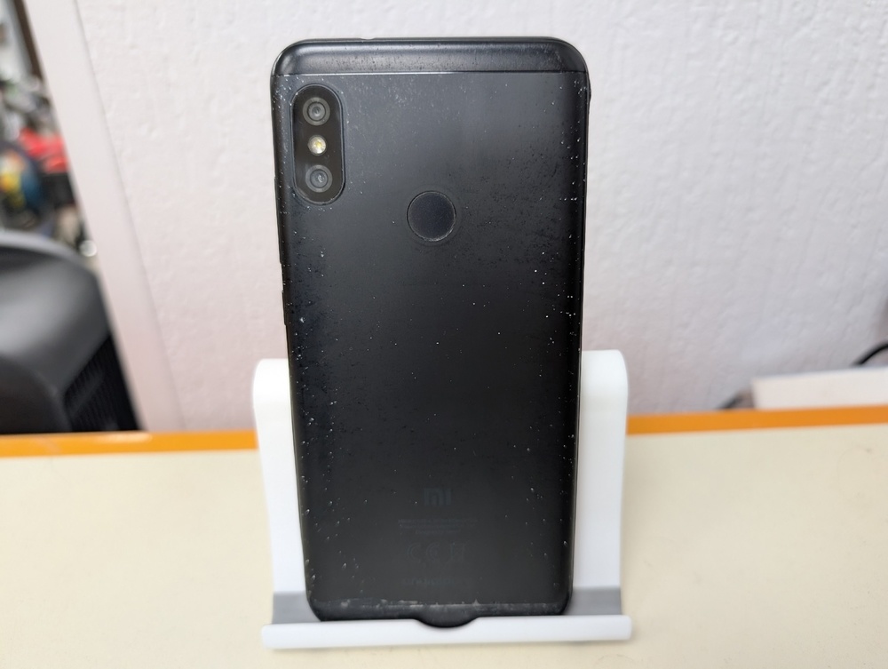 Смартфон Xiaomi Mi A2 Lite 3/32