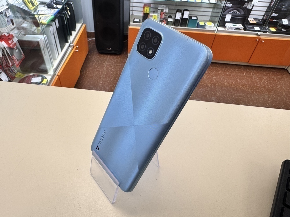 Смартфон Realme C21 3/32