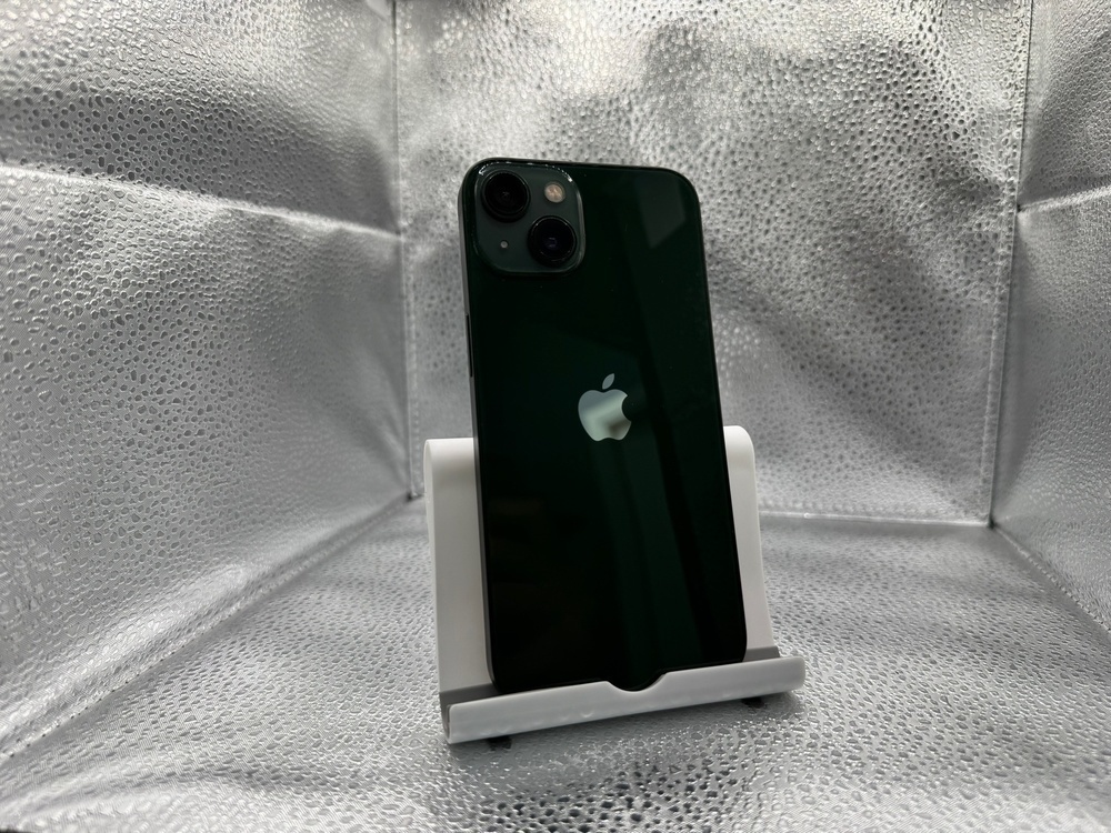 Смартфон Apple iPhone 13 256Gb