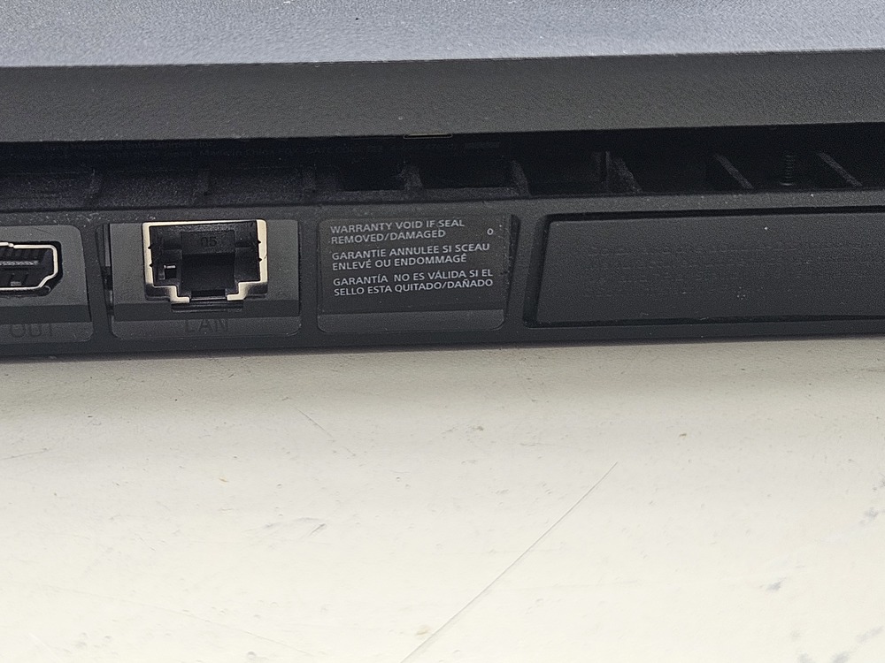 Игровая приставка PlayStation 4 Slim 1Tb