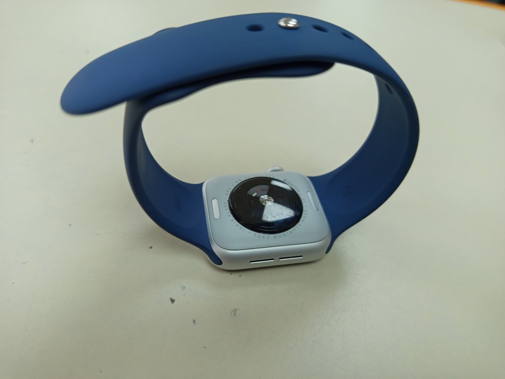 Смарт-часы Apple Watch SE 2020 40mm