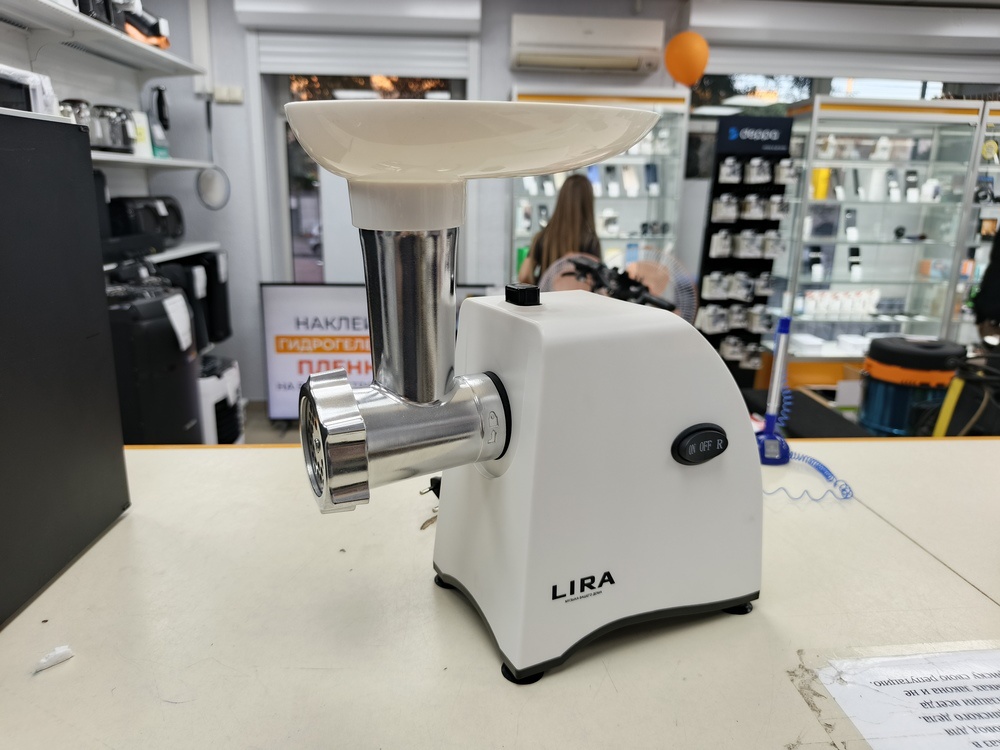 Мясорубка Lira LR 0907