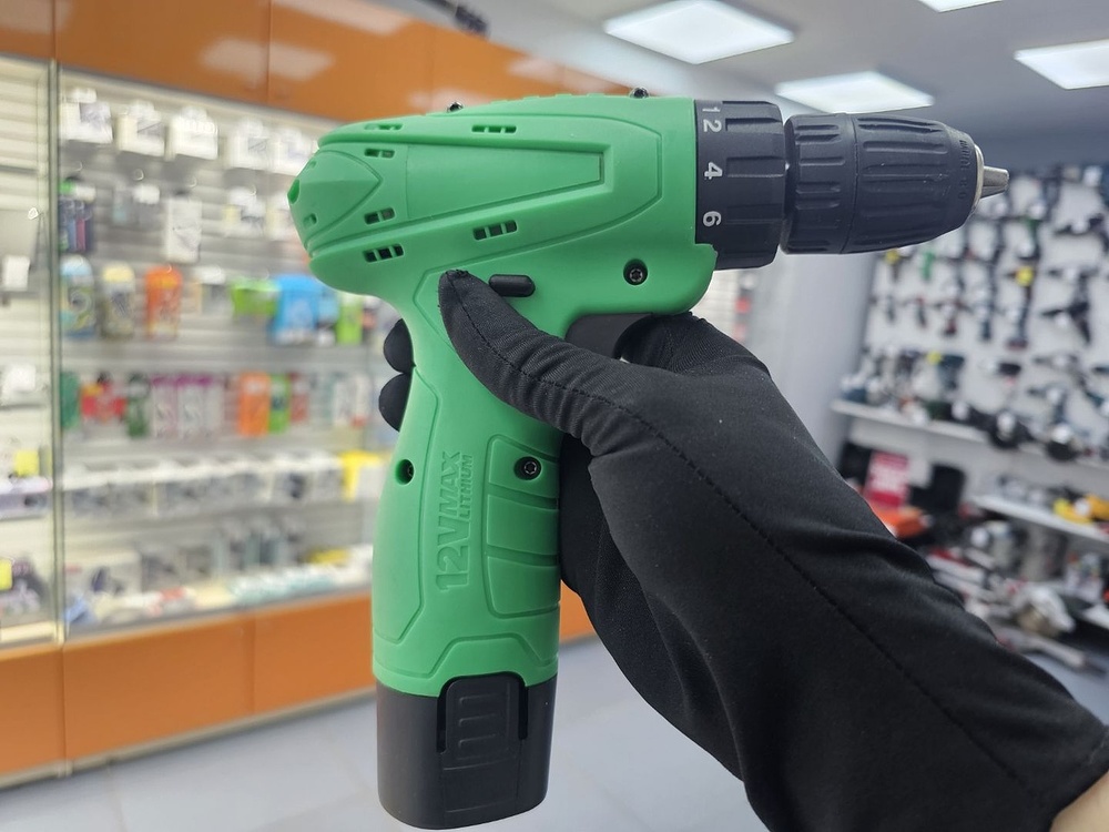 Шуруповерт Zitrek Green 12v