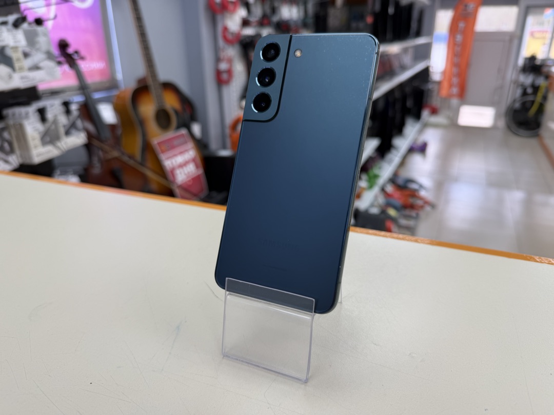 Смартфон Samsung Galaxy S22 8/128