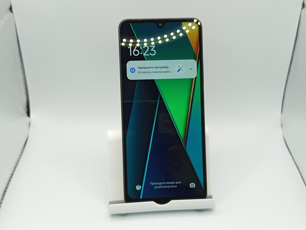 Смартфон Xiaomi POCO C75 6/128