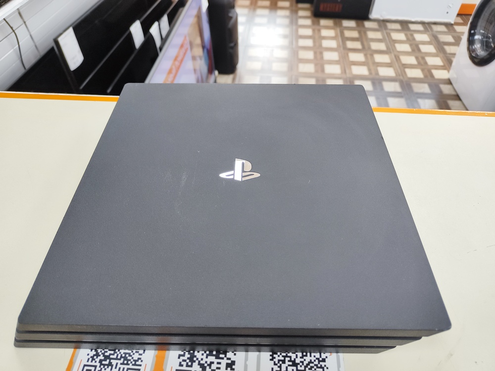 Игровая приставка PlayStation 4 Pro 1Tb Игровая приставка PlayStation 4 Pro 1Tb