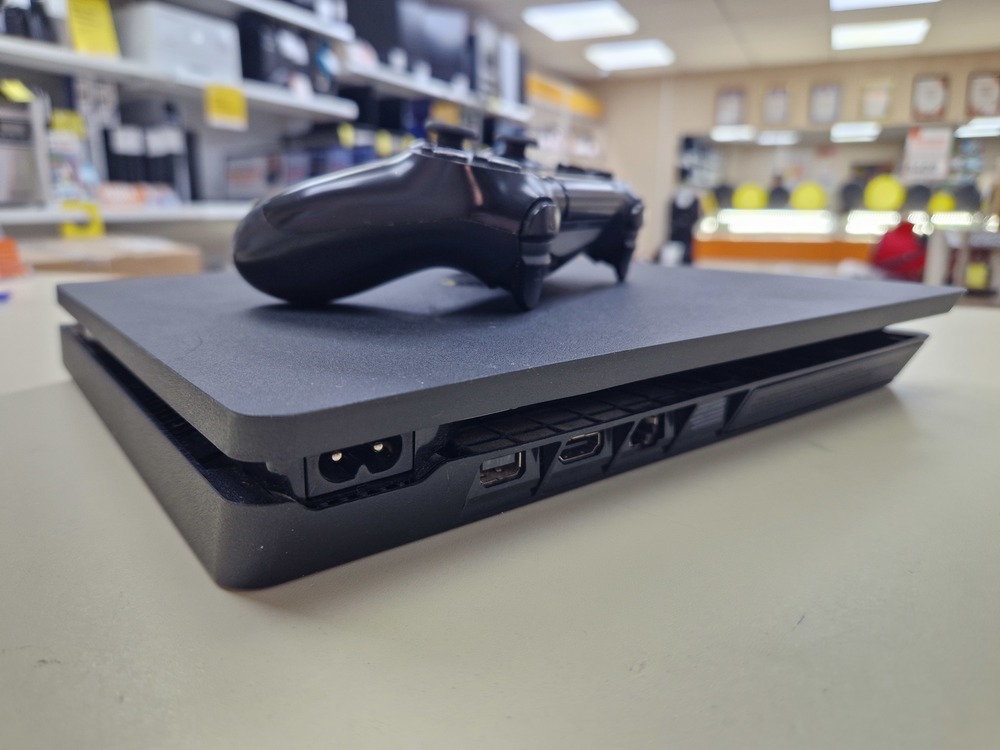 Игровая приставка PlayStation 4 Slim 500GB