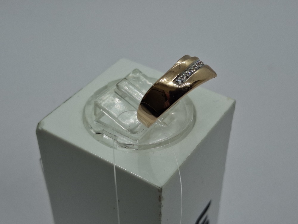 КОЛЬЦО С КАМНЯМИ (Au 585)