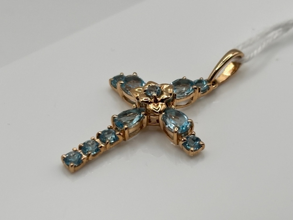ПОДККИ585 ПОДВЕСКА КРЕСТ С КАМНЯМИ (Au 585)