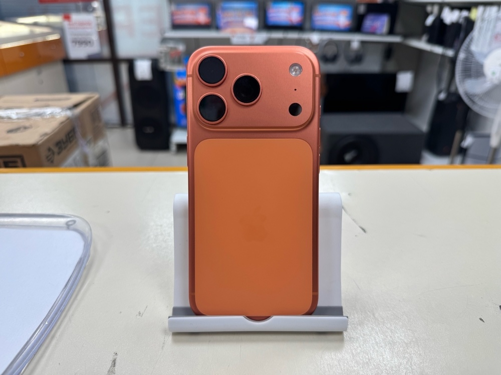 Смартфон Apple Iphone 17 Pro 256Gb