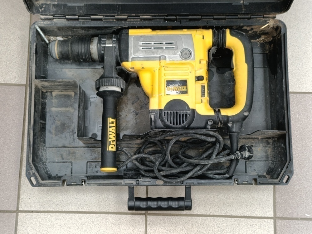 Перфоратор Dewalt D25603-QS