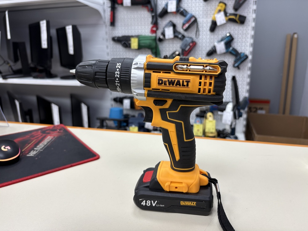 Шуруповерт Dewalt 18-25 n.m