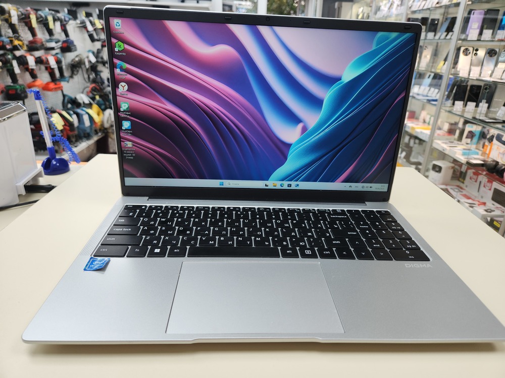 Ноутбук DIGMA Digma EVE C5801; Celeron N4020, Intel UHD Graphics 600, 8 Гб, 256 Гб, Нет