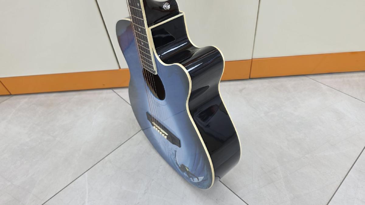 Гитара акустическая Elitaro E4040 Wave
