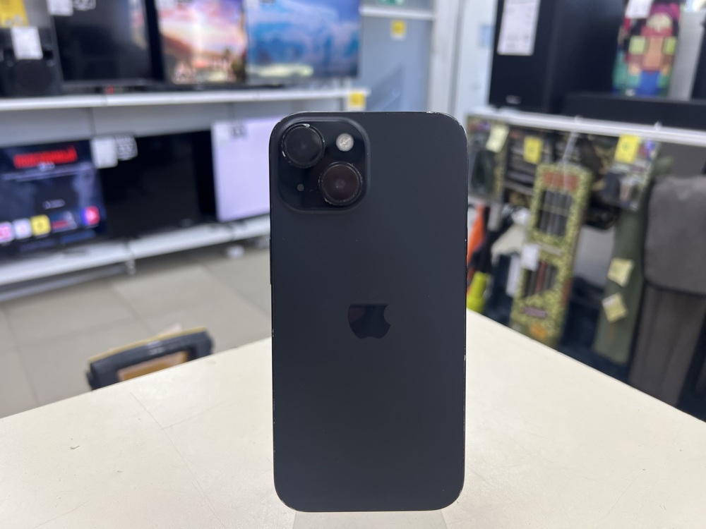 Смартфон Apple Iphone 15 128Gb