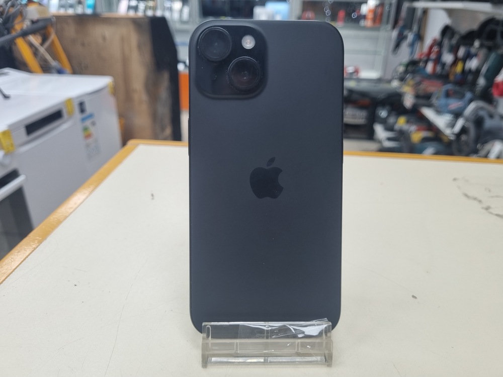 Смартфон Apple Iphone 15 128Gb