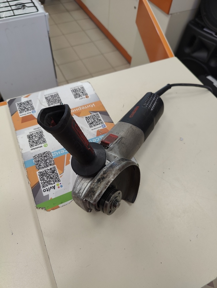 Угловая шлифмашина Crown CT13502-125V