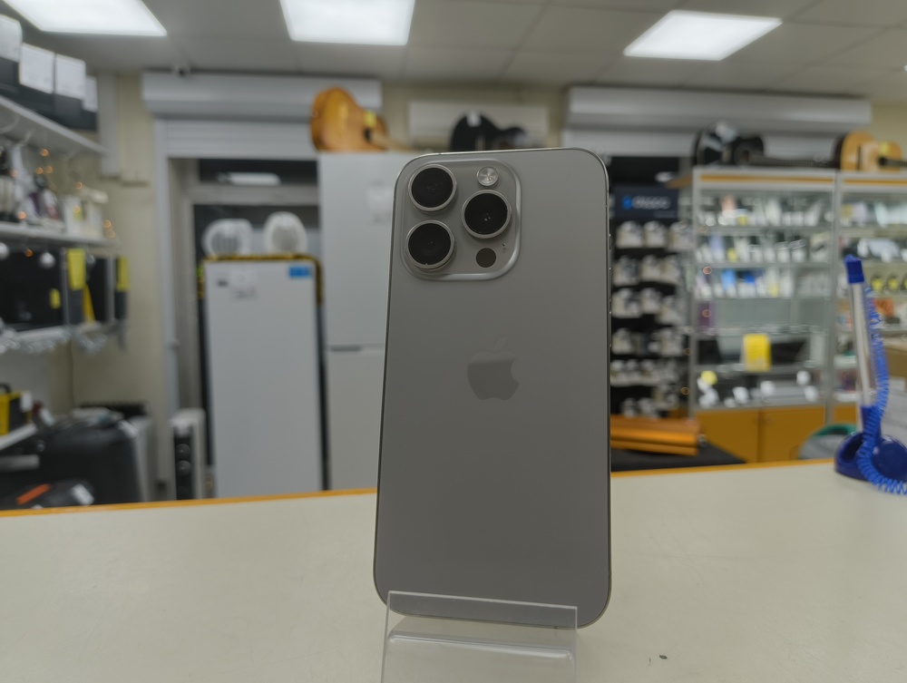 Смартфон Apple Iphone 15 Pro 128Gb