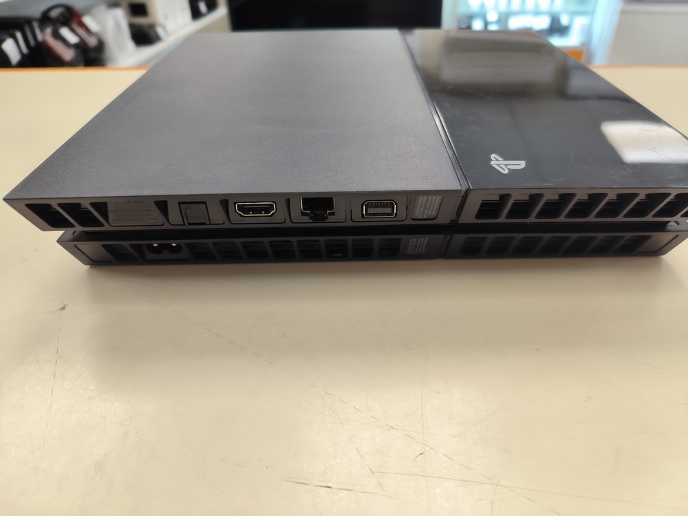 Игровая приставка PlayStation 4 500GB