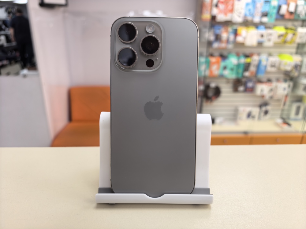 Смартфон Apple Iphone 16 Pro 128Gb