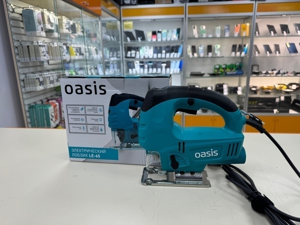 Лобзик Oasis LE-65