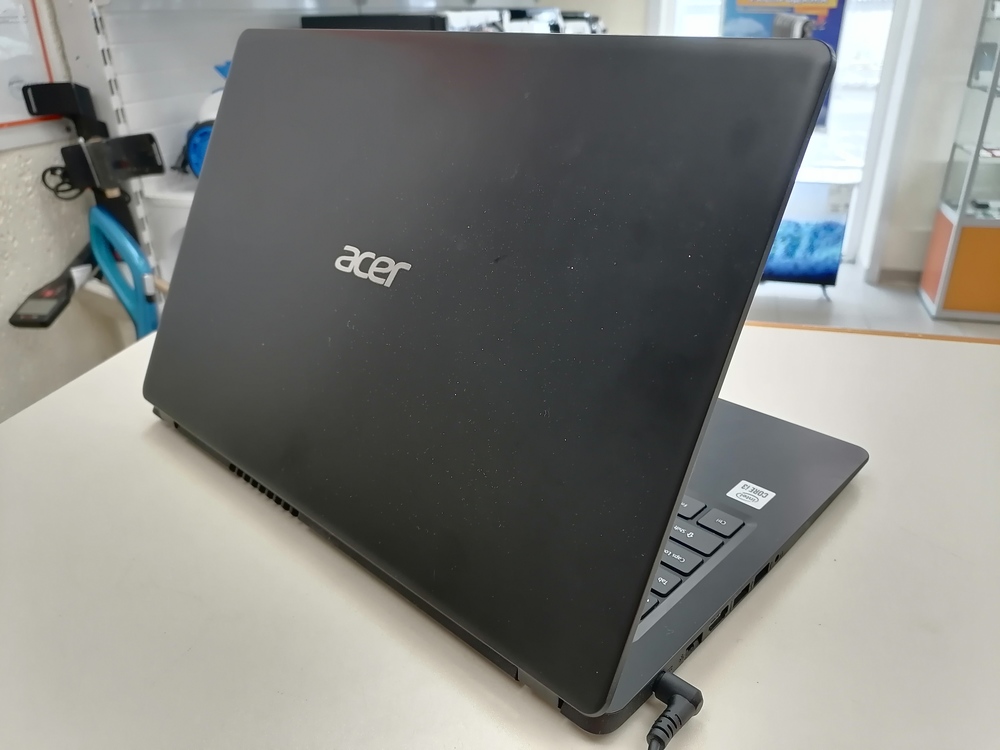 Ноутбук Acer Aspire 3; Core i3-1005G1, HD Graphics, 4 Гб, 256 Гб, Нет