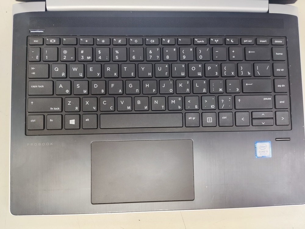 Ноутбук HP; Core i5-8250U, Intel UHD Graphics 620, 8 Гб, 256 Гб, Нет