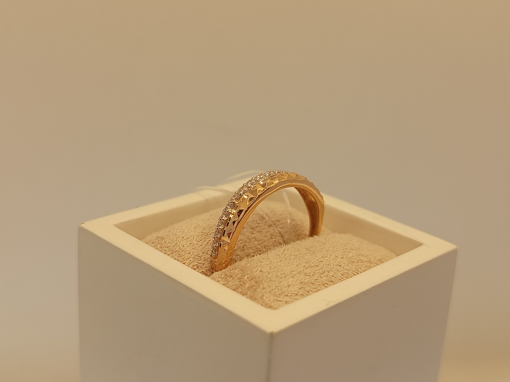 КОЛЬЦО С КАМНЯМИ (Au 585)